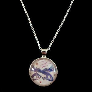 NWOT Pisces Zodiac Pendant